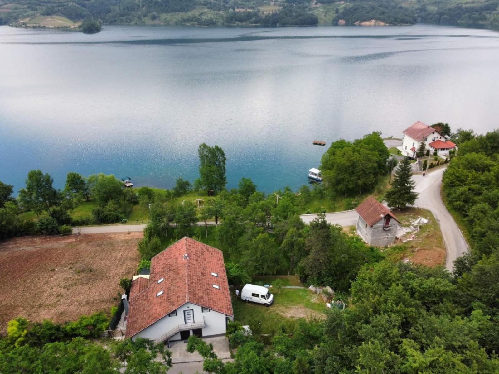 Manov - Ramsko Jezero * Prozor